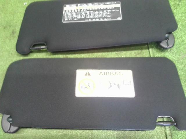 ハリアー DBA-ZSU65W サンバイザー左右セット　運転席側　助手席側 74310-48380-C0 自社品番250109