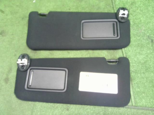 ハリアー DBA-ZSU65W サンバイザー左右セット　運転席側　助手席側 74310-48380-C0 自社品番250109
