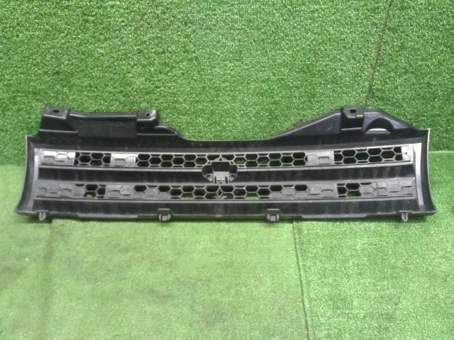 【中古】ジムニー ABA-JB23W ラジエータグリル 72111-76J00 自社品番250110 26U