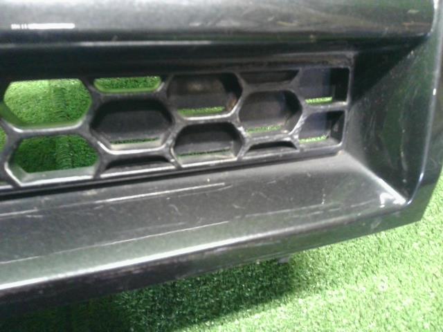 【中古】ジムニー ABA-JB23W ラジエータグリル 72111-76J00 自社品番250110 26U