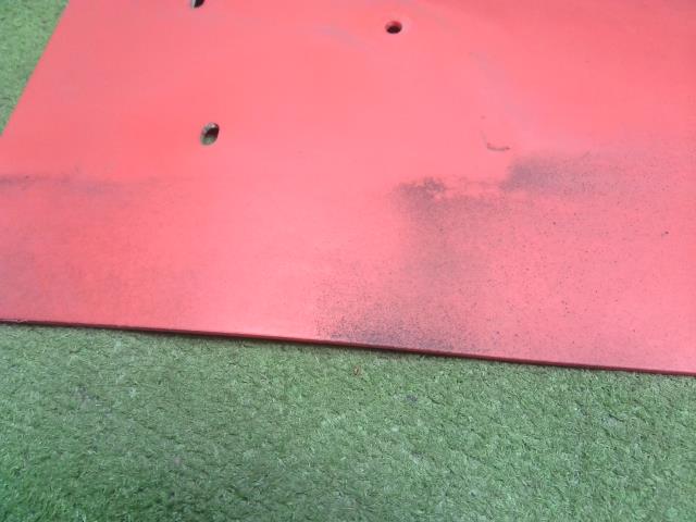 【中古】ジムニー ABA-JB23W 右フロントマッドガード  自社品番250110 26U