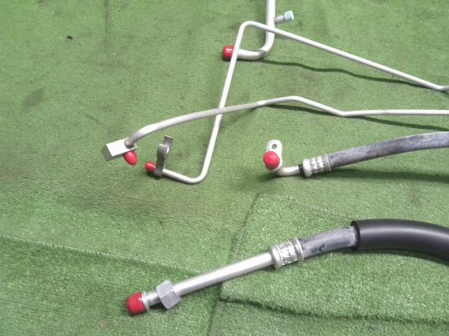 【中古】ジムニー ABA-JB23W エアコン ホース パイプ 44200-25030 自社品番250110 26U