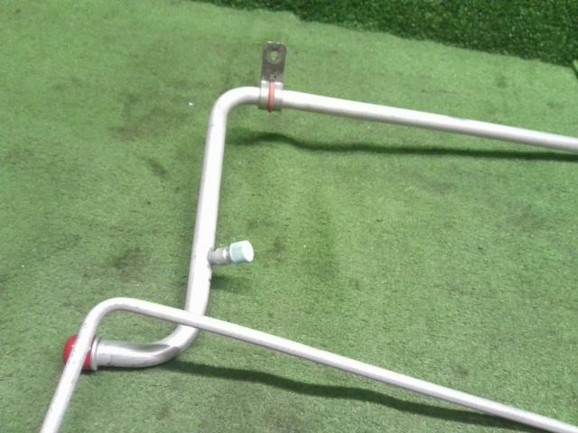 【中古】ジムニー ABA-JB23W エアコン ホース パイプ 44200-25030 自社品番250110 26U