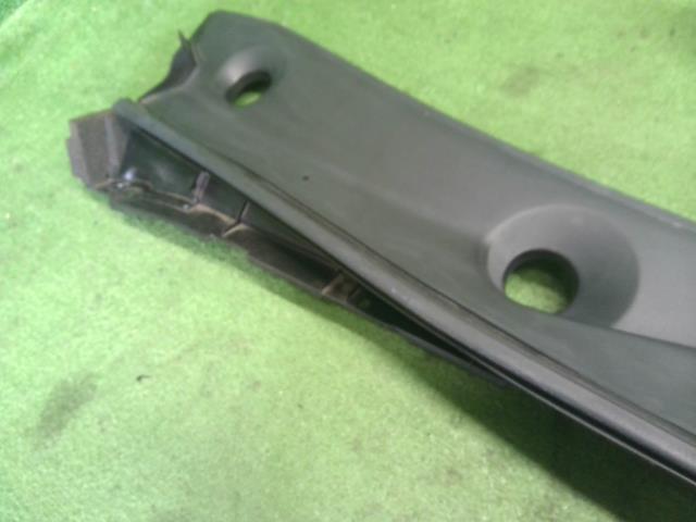 【中古】ノート 6AA-E13 カウルトップパネル  自社品番250111 RAY