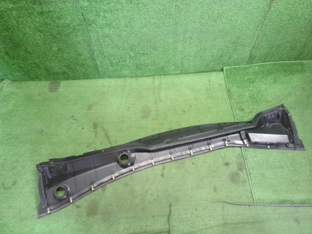 【中古】ノート 6AA-E13 カウルトップパネル  自社品番250111 RAY