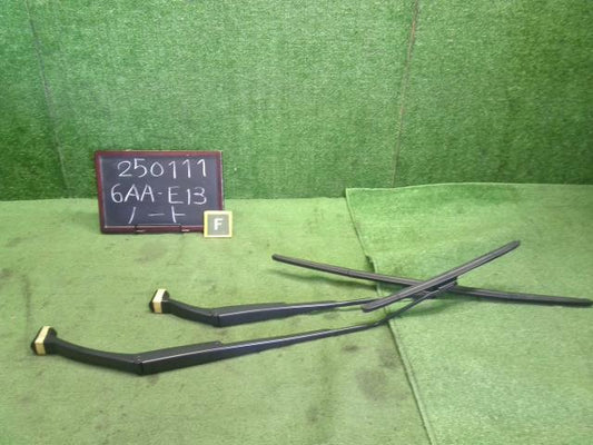 【中古】ノート 6AA-E13 フロントワイパーアーム  自社品番250111 RAY