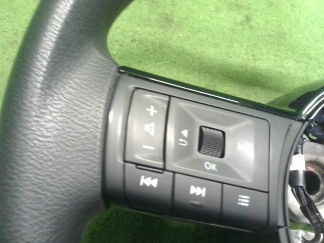 【中古】ノート 6AA-E13 ステアリングホイール ハンドル  自社品番250111 RAY