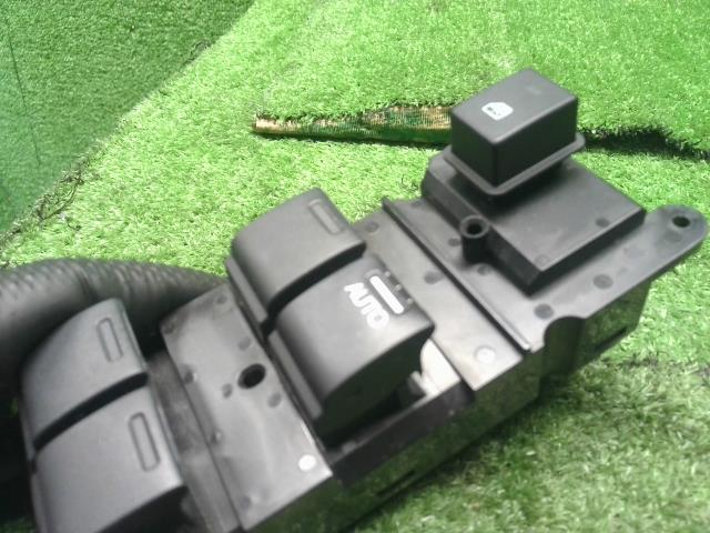 【中古】Ｎ－ＷＧＮ DBA-JH1 パワーウインドウ PWスイッチ 35750-T6G-J01 自社品番250123 NH883P