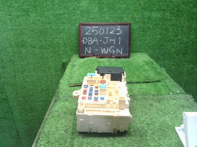 【中古】Ｎ－ＷＧＮ DBA-JH1 ヒューズボックス 31600-T6G-J01 自社品番250123 NH883P