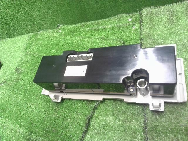 【中古】エブリィ ABA-DA64W エアコン AC スイッチパネル 39510-68H13-ZL9 自社品番250138 ZHY