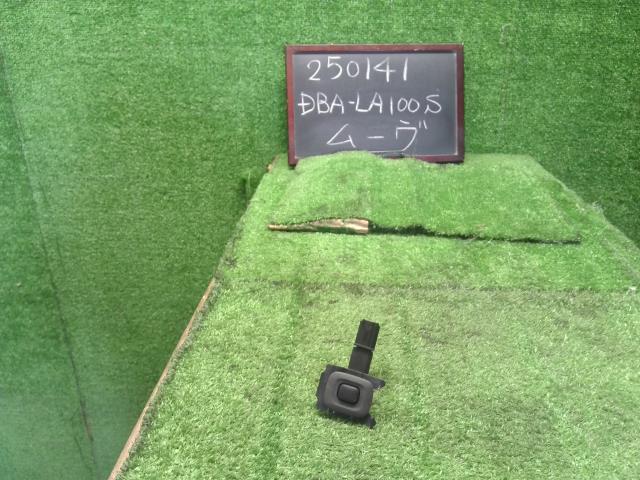 【中古】ムーヴ DBA-LA100S バックドアリクエストスイッチ  自社品番250141 T22