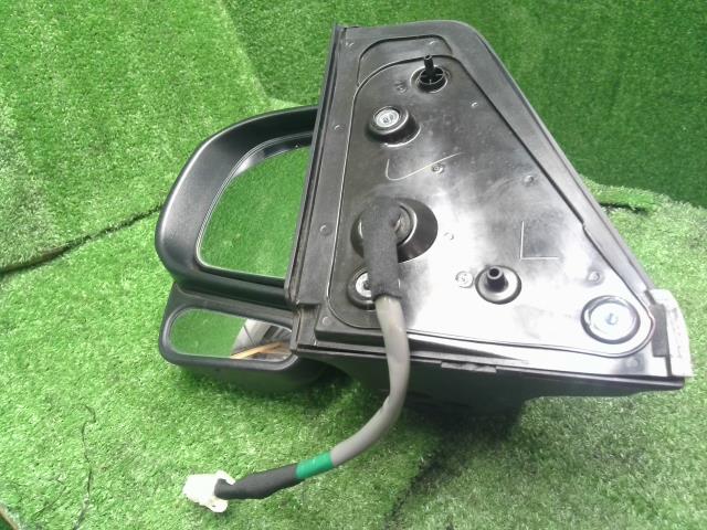 【中古】タント DBA-LA610S 左ドアミラー サイドミラー 87940-B2M30 自社品番250143 P17