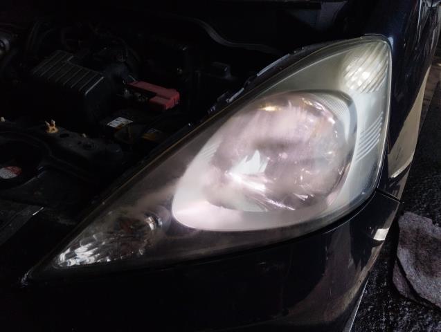 【中古】フィット DBA-GE8 左ヘッドランプ ライト 33151-TF0-J01 自社品番250146 PB83P