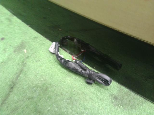 【中古】ヴェルファイア DBA-GGH25W フロントウインドガラス 56101-58923 自社品番250156 070