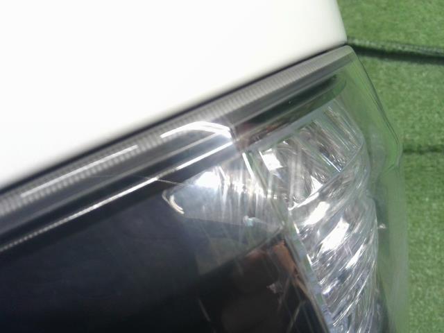 【中古】ヴェルファイア DBA-GGH25W 左テールランプ 81561-58090 自社品番250156 070