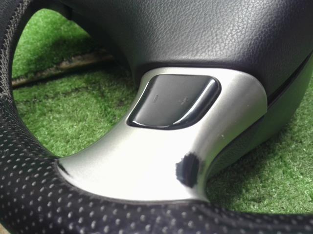 【中古】ムーヴ LA-L152S ステアリングホイール ハンドル 45102-B2020 自社品番250158 T17