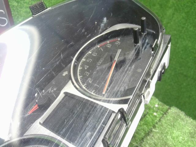 【中古】ムーヴ DBA-LA100S スピードメーター 83800-B2A52 自社品番250166 S28