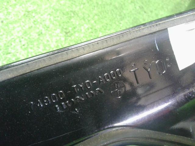 Ｎ−ＢＯＸ DBA-JF1 リアスポイラー バックドアスポイラー　PB85P　74900-TY0-003ZB 自社品番250167