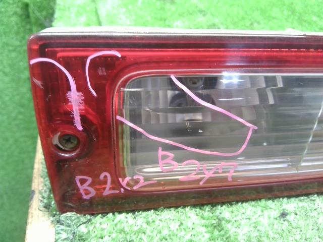 ハイゼット EBD-S331V 右テールランプ テールライト 運転席側 KOITO 220-51771 81550-B5020 自社品番250169