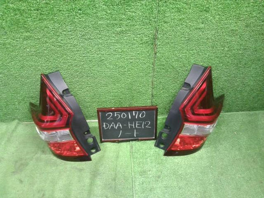 ノート　ニスモ　DAA-HE12 左右テールランプ テールライト　LED　イチコ　D202　26555-5WK0A 自社品番250170
