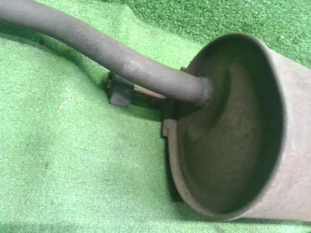 ノート　ニスモ　DAA-HE12 リアマフラー Ｒマフラー　リヤマフラー　20100-1A25A FUTABA　20100 5WKOB　日産純正　自社品番250170