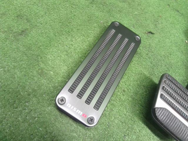 ノート　ニスモ　DAA-HE12 ペダル 3点セット 自社品番250170