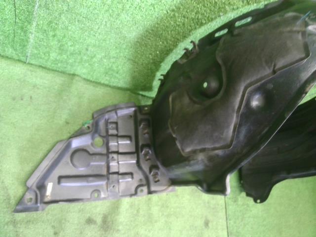 プリウス DAA-ZVW55 右フロント　フェンダーライナー　インナーフェンダー 運転席側　53875-47070 自社品番250176