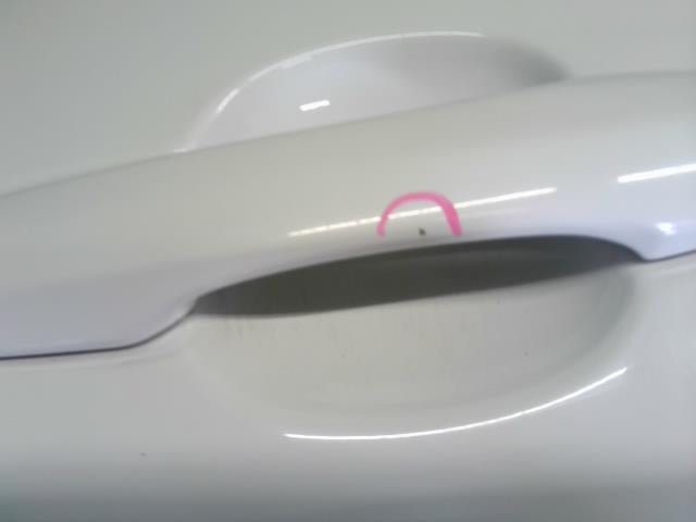 プリウス DAA-ZVW55 右フロントドア　運転席側　 67001-47151 自社品番250176