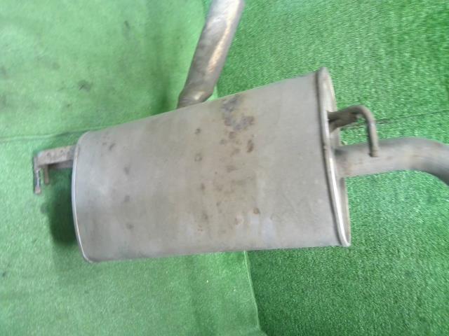 プリウス DAA-ZVW55 リアマフラー 17430-37650 自社品番250176