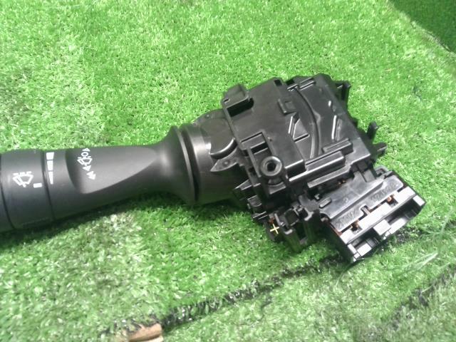 プリウス DAA-ZVW55 ワイパースイッチ　ディマースイッチ　コンビネーション 84652-47050 自社品番250176