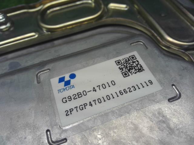プリウス DAA-ZVW55 HVモーターコントロールインバーター G92B0-47010 自社品番250176