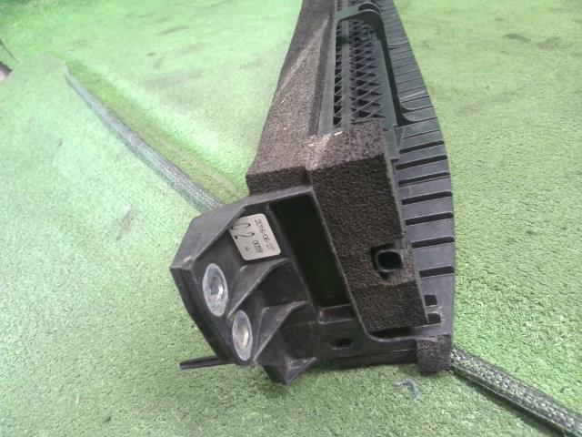 プリウス DAA-ZVW55 ラジエーターシャッター  自社品番250176