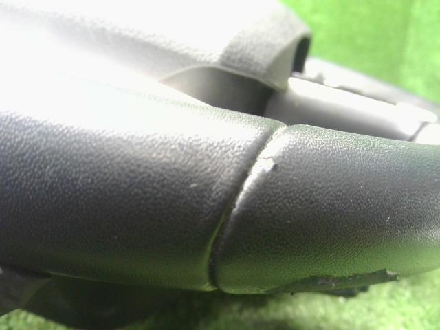 プリウス DAA-ZVW55 ステアリングホイール ハンドル　ホーンパッド 45100-47250-C0 自社品番250176　インフレータ欠品