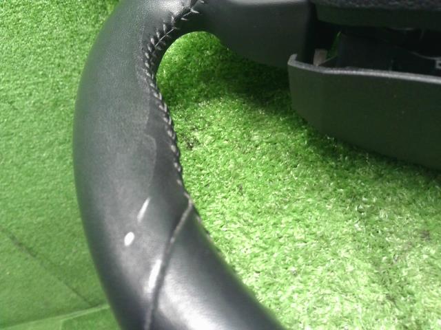 プリウス DAA-ZVW55 ステアリングホイール ハンドル　ホーンパッド 45100-47250-C0 自社品番250176　インフレータ欠品