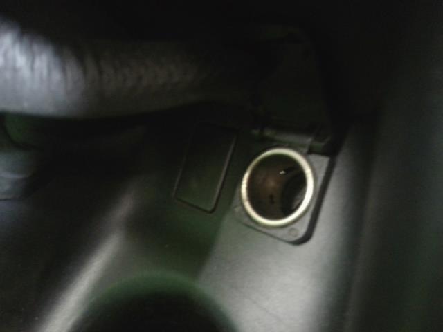 プリウス DAA-ZVW55 フロント　センター　コンソールボックス 58910-47040-C2 自社品番250176