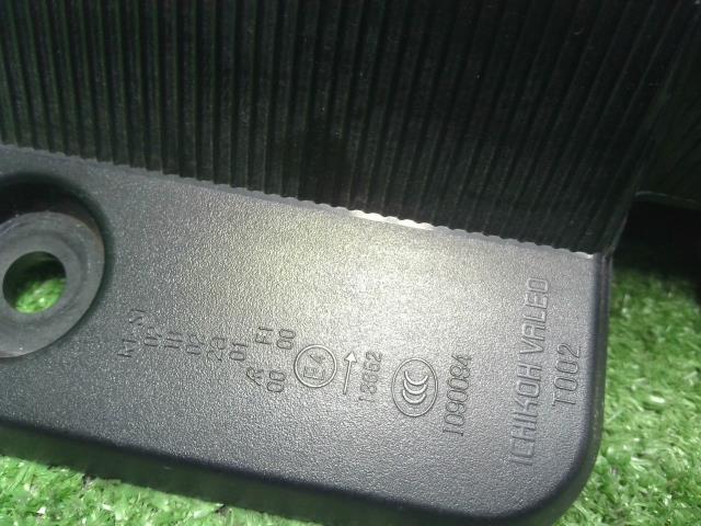 NV200バネット DBF-VM20 右テールランプ テールライト　イチコT002　26550-JX00A 自社品番250177