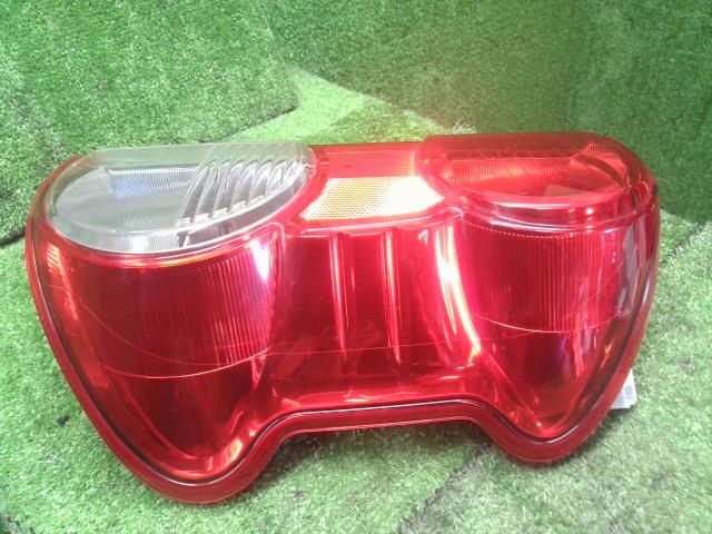 NV200バネット DBF-VM20 右テールランプ テールライト　イチコT002　26550-JX00A 自社品番250177