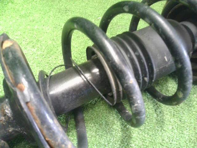 NV200バネット DBF-VM20 左フロントストラット ショック　スプリング　助手席側　E4303-JX05A 自社品番250177