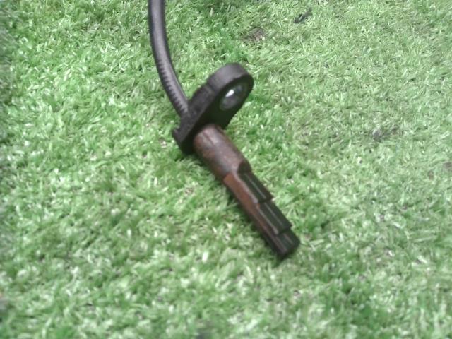 NV200バネット DBF-VM20 ABSセンサー 左フロント用　助手席側　47910-JX00B 自社品番250177