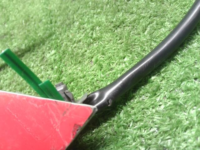 NV200バネット DBF-VM20 ドライバーシートベルト 右フロント　キャッチ　バックル　運転席側　86842-JX00A 自社品番250177