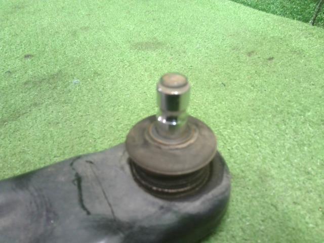 スクラム ABA-DG64W 左フロントロアアーム 左Fロアアーム 助手席側 1A06-34-350C 自社品番250178