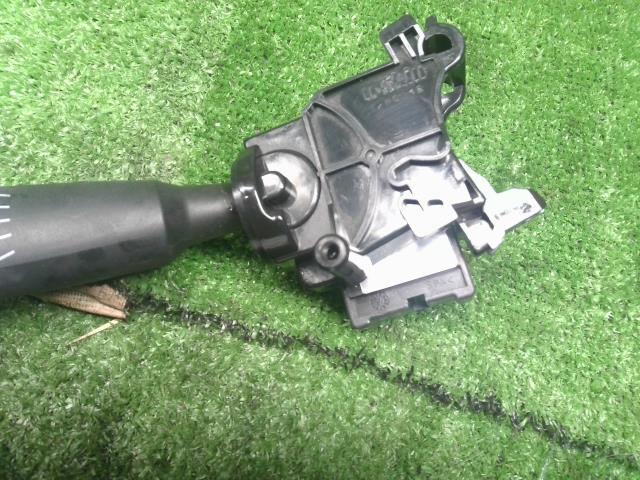 【中古】ハイゼット EBD-S211P ディマー コンビネーションスイッチ  自社品番250185 W09