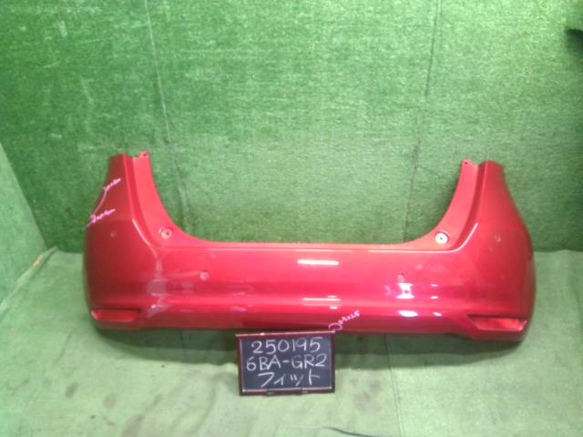 【中古】フィット 6BA-GR2 リアバンパー 71500-TZA-J00ZB 自社品番250195 R565M