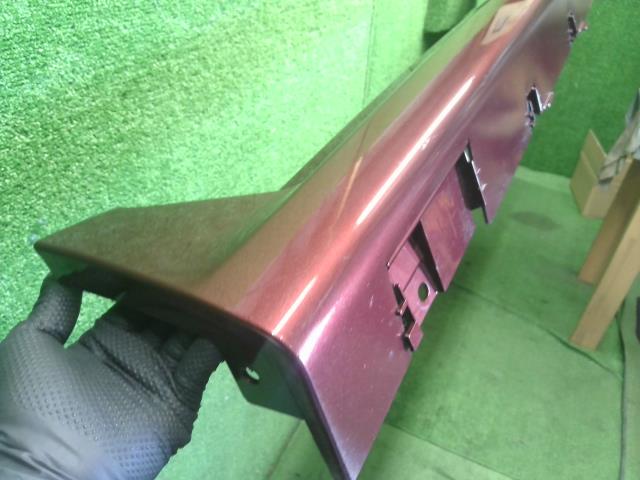 【中古】オーラ 6AA-FE13 左サイドステップ スポイラー  自社品番250199 NBQ