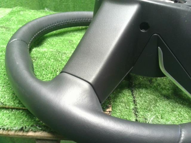 【中古】オーラ 6AA-FE13 ステアリングホイール ハンドル  自社品番250199 NBQ