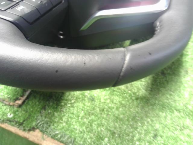 【中古】オーラ 6AA-FE13 ステアリングホイール ハンドル  自社品番250199 NBQ