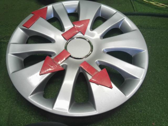 【中古】社外 14インチ ホイールキャップ 4枚 ミラ外し  自社品番250200 W09