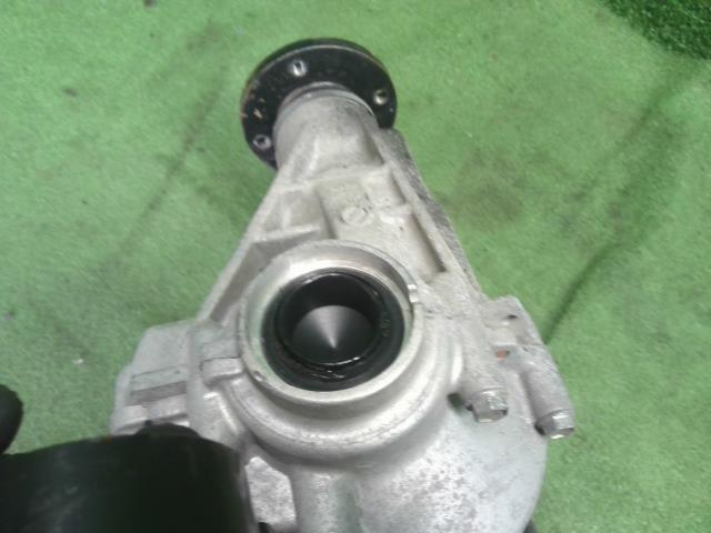 【中古】ハイゼット 3BD-S710V フロントリジットデフ 41110-B5260 自社品番250207 W25