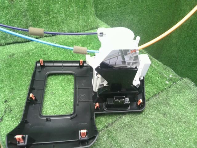 【中古】ハイゼット 3BD-S710V エアコン AC スイッチパネル  55910-B5100 自社品番250207 W25