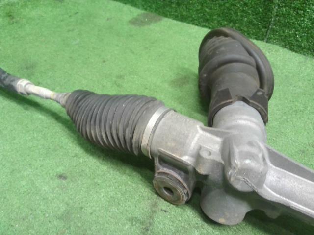 【中古】ヴィッツ DBA-SCP90 ステアリングギアボックス ラック 45510-52040 自社品番250237 3P0